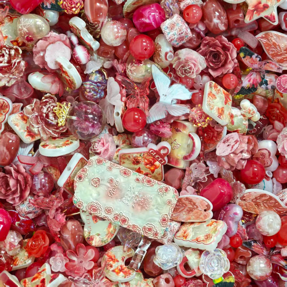 Acrylic Beads - Red flowers (for beaded pen, keychains, phone chains)