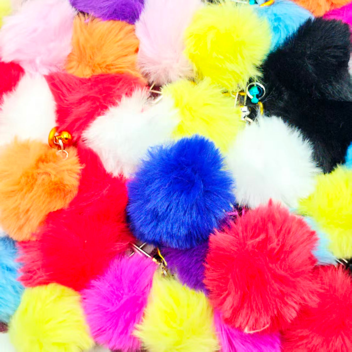 （last 4）Big sale！Round pompom beaded keychains